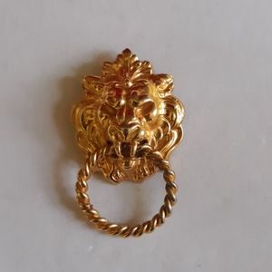 Vintage 70s Anne Klein Goldtone Lion Brooch